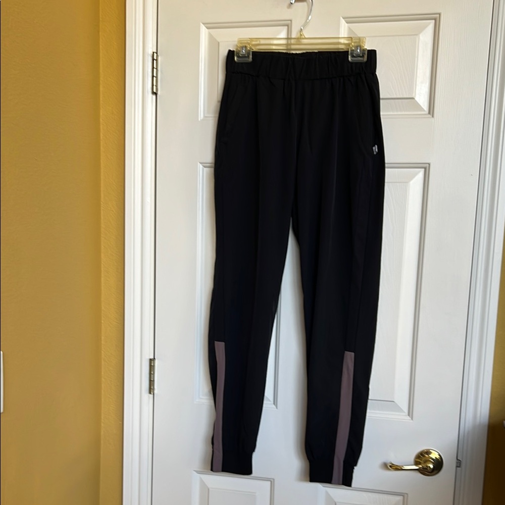 Kay Unger Jogger
